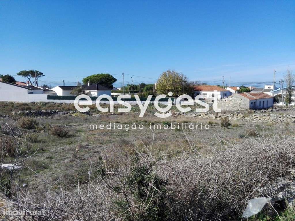 Terreno urbano com 4500mt em Chilreira zona do Magoito perto da praia - Grande imagem: 3/4