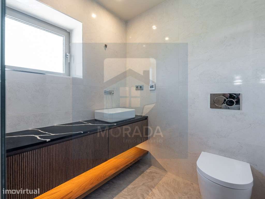 APARTAMENTO PORTO T3|| COM VISTAS RIO E MAR-19