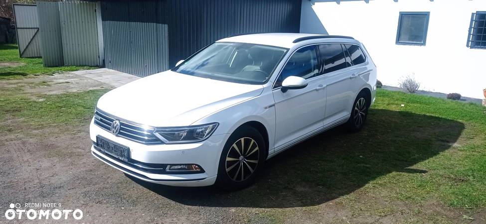 Volkswagen Passat 2.0 TDI BMT Comfortline - 11