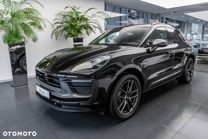 Porsche Macan T - 27