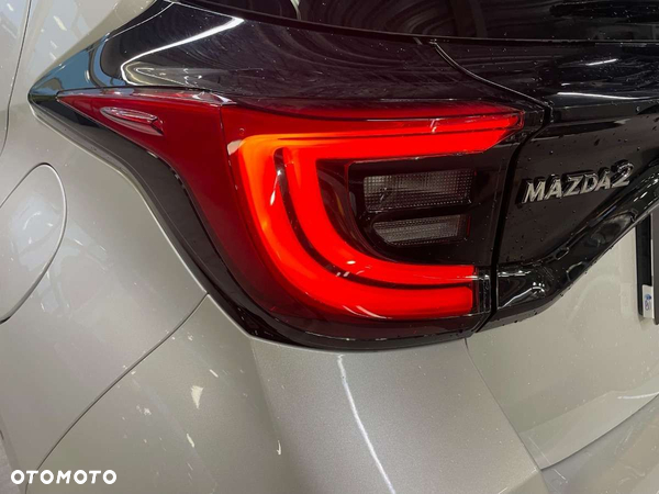 Mazda 2 - 8