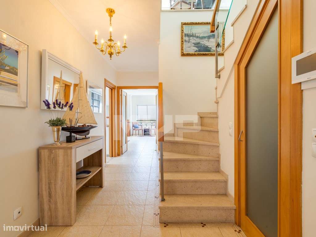 Apartamento T3 Duplex com terraço superior vista Ria em Faro-6