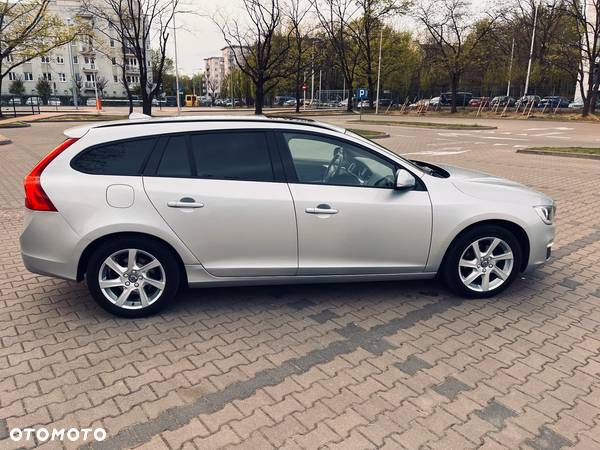 Volvo V60 D3 Drive-E Kinetic - 7