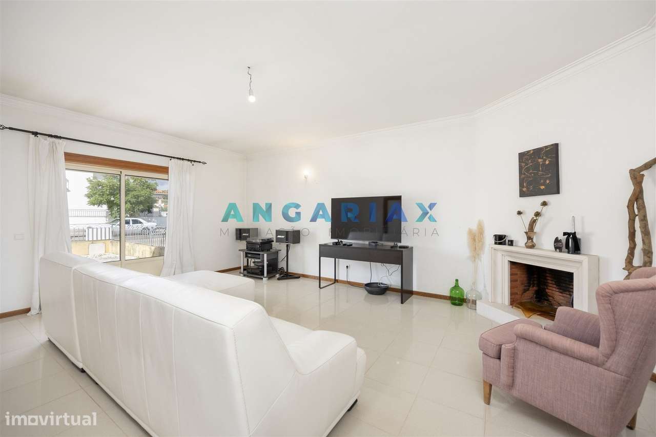 ANG1691 - Moradia T4 para Venda em Pombal-6
