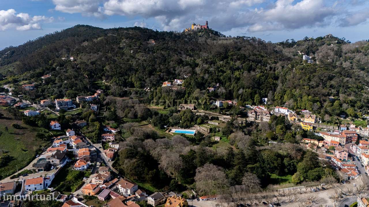 Moradia para Recuperação com Piscina e 11 Divisões em Sintra - Grande imagem: 4/5