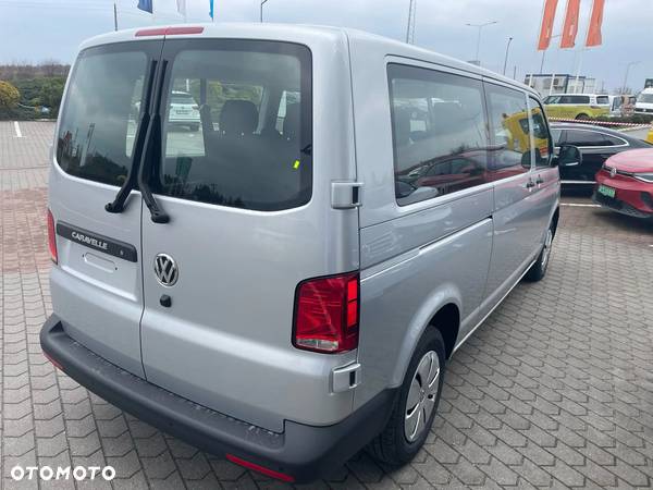 Volkswagen Caravelle - 3