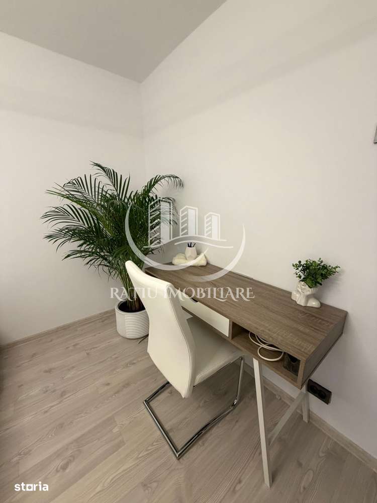Apartament 4 camere | etajul intermediar | zona Rogerius | Oradea - Imagine principală: 4/8