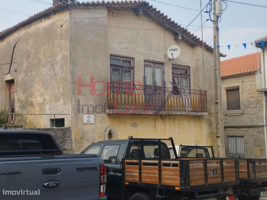 CASA ANTIGA EM FELGAR ( VALOR NEGOCIAVEL) - Grande imagem: 5/25