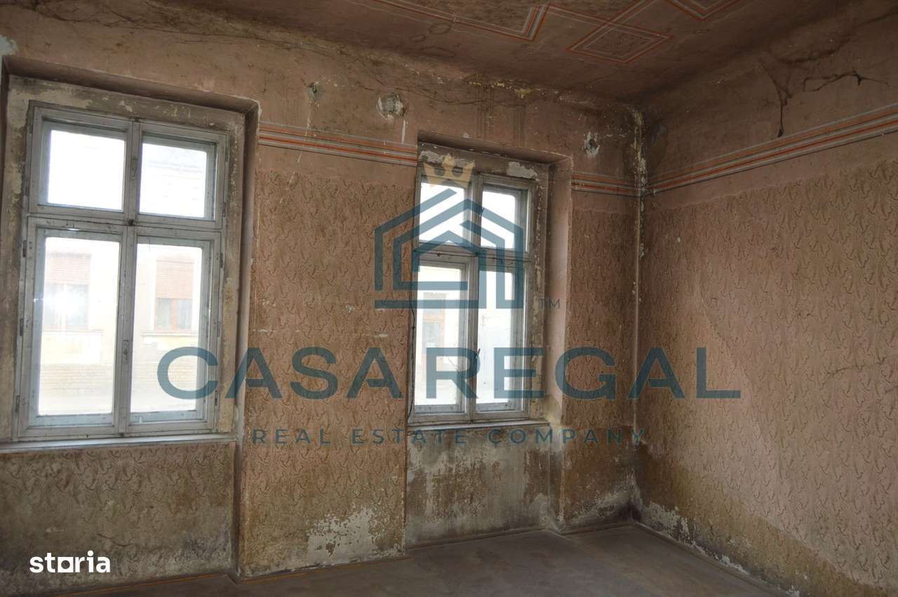 Apartament ultracentral, Vladimirescu 68, necesita renovare - Imagine principală: 5/12