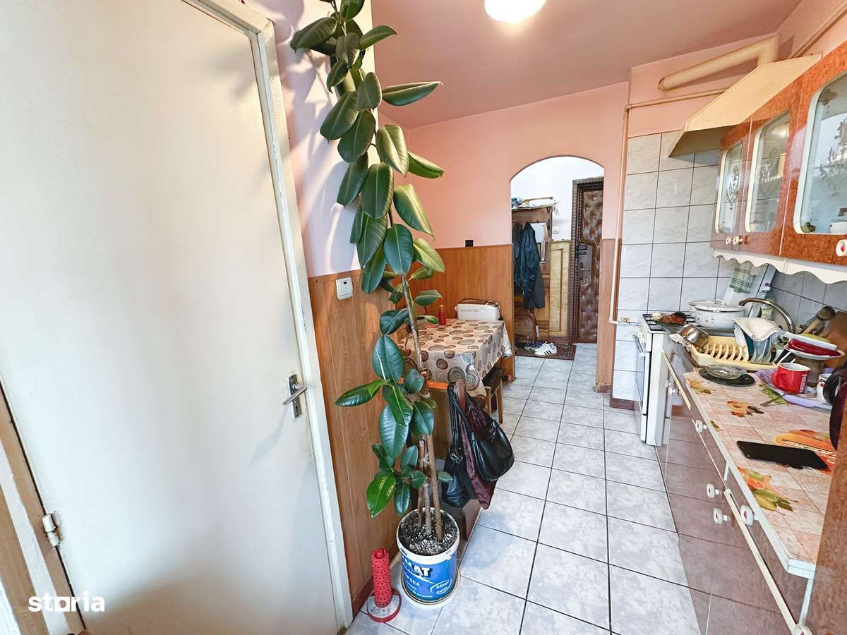 Apartament DE VÂNZARE cu o locatie excelenta! - Imagine principală: 5/10