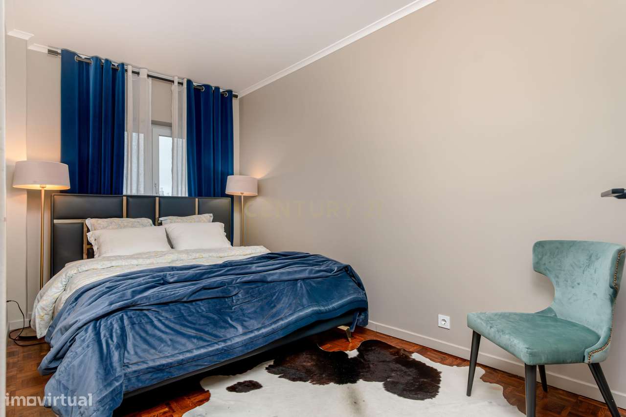 Apartamento de Excelência com Vista Parque – Localização Premium no Ce-25