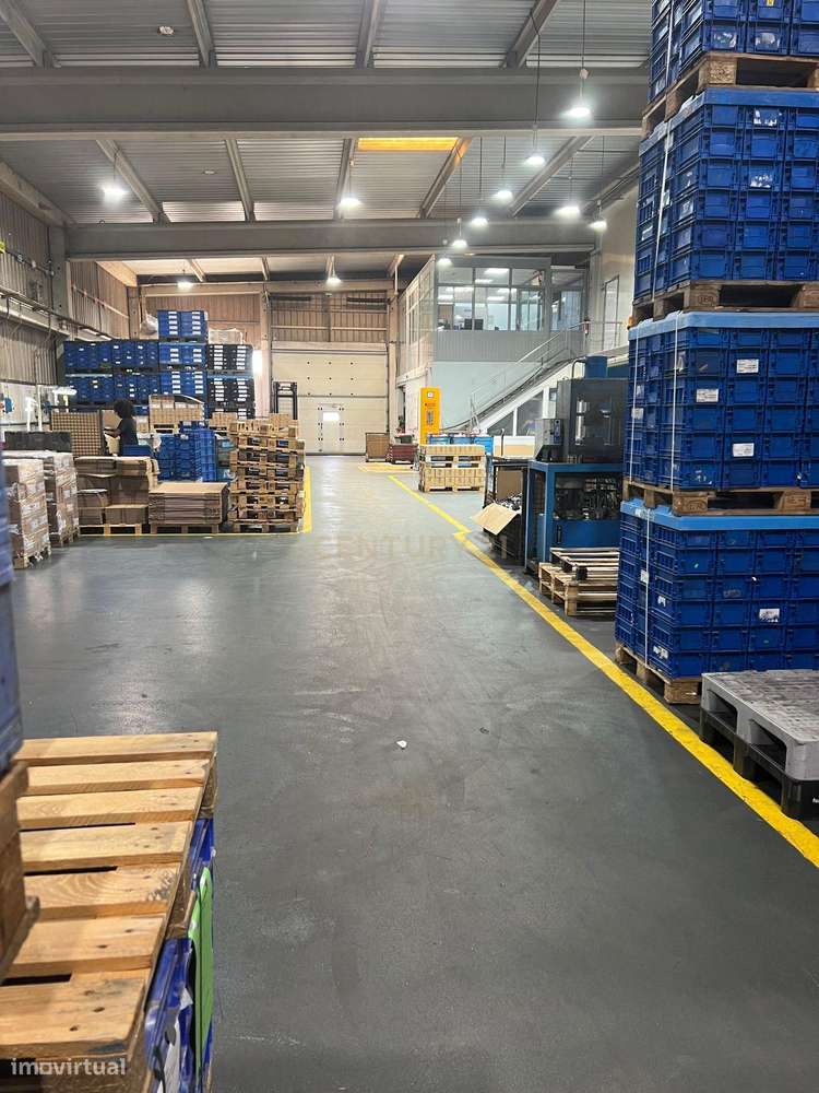 Armazém para Venda - Pólo Industrial do Batel - Grande imagem: 4/14