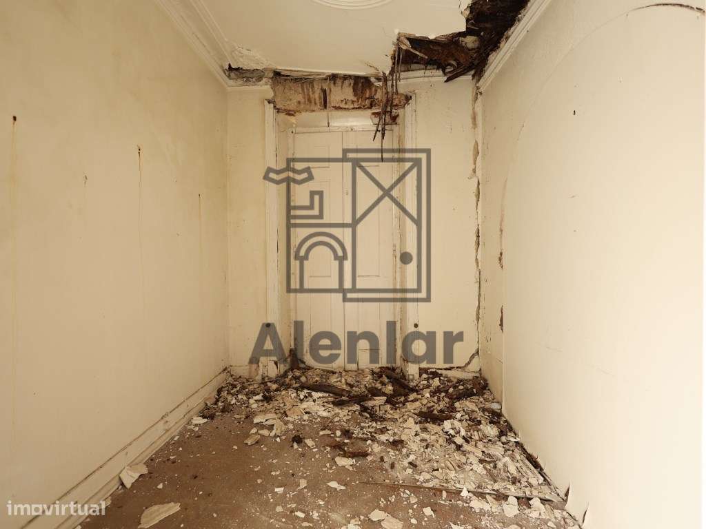 Prédio para remodelação - Alenquer-17