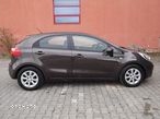 Kia Rio 1.2 Dream Team Edition - 17