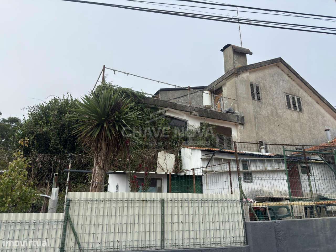 Moradia T4 para remodelar em Francelos, Vila Nova de Gaia-0