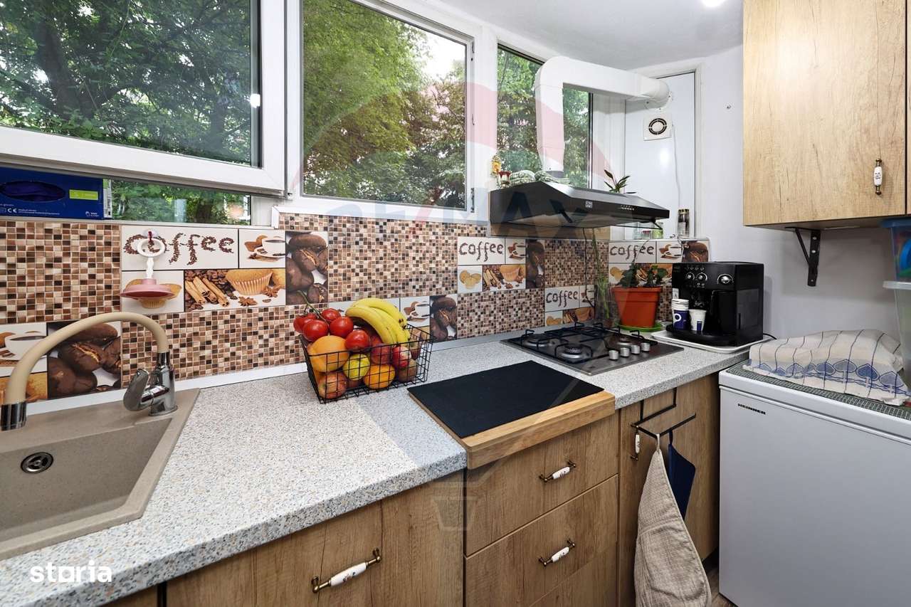 Apartament 3 camere parter cu balcon-8