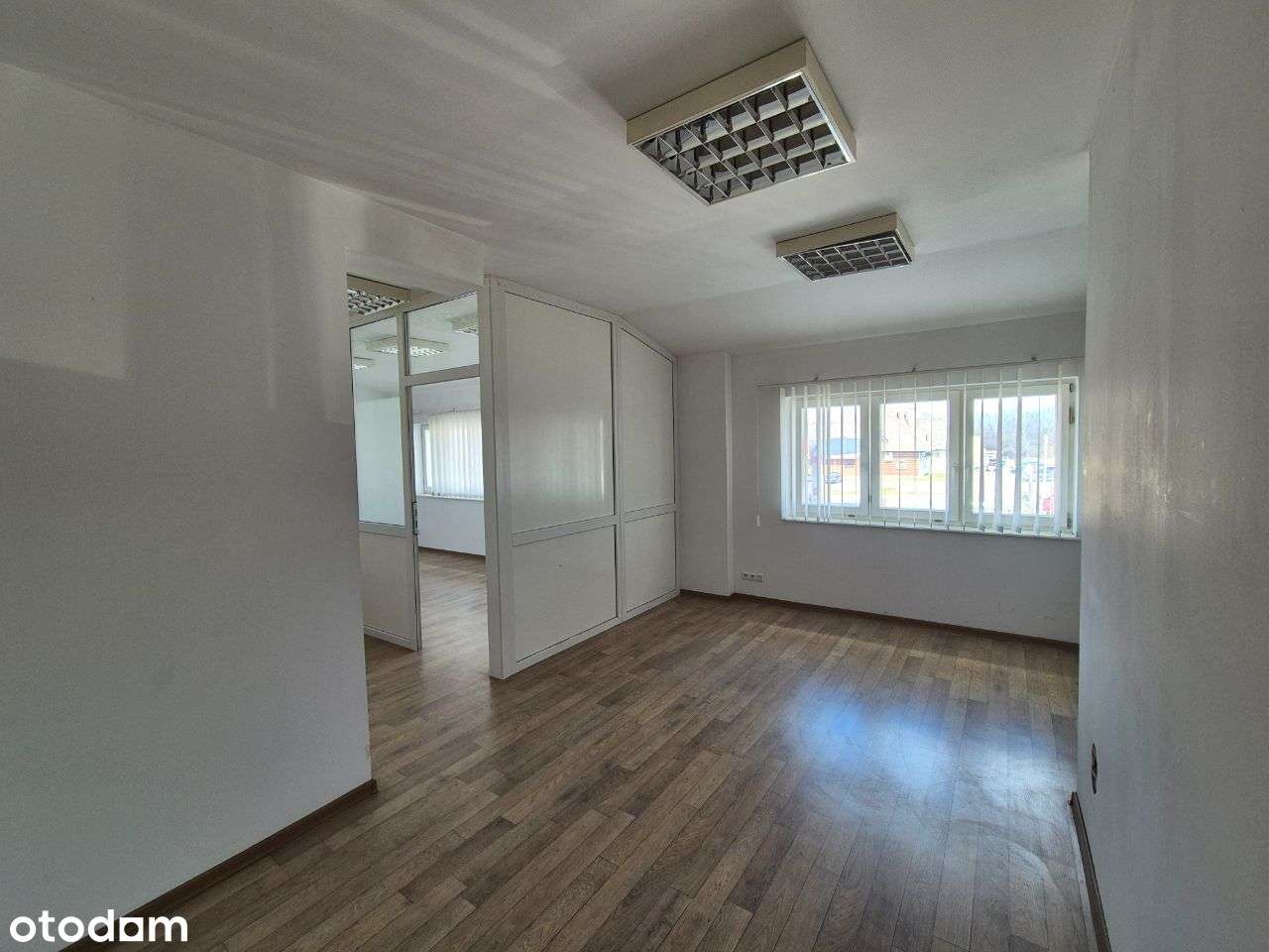 Przestronny Lokal Usługowo-Magazynowy na Trasie E7 - Pełny obrazek: 4/14