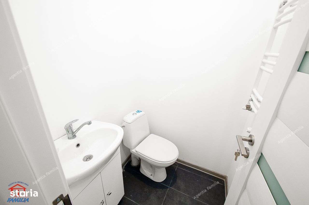 Vanzare spatiu comercial in Galati, str Gheroghe Doja, renovat - Imagine principală: 5/15