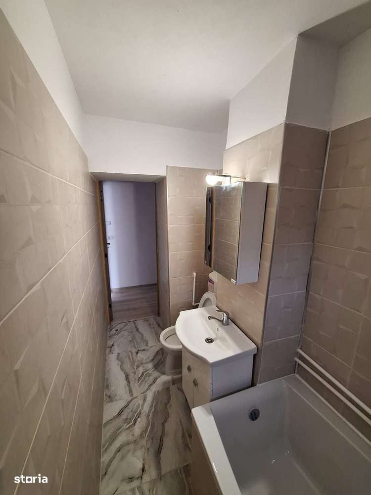 Apartament cu 4 camere, balcon, în Circumvalatiunii ... 99.900 euro-5