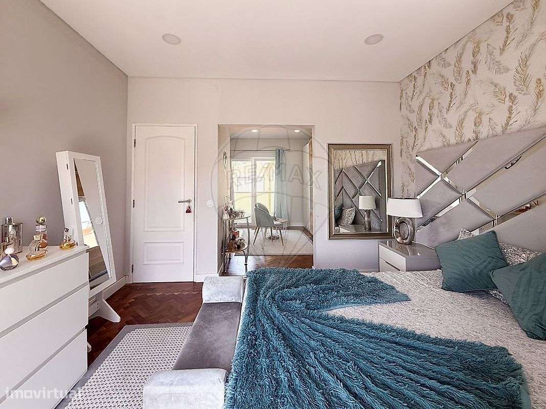 Moradia T4 para venda-18