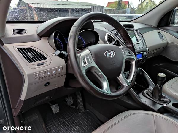 Hyundai ix35 2.0 Premium - 21