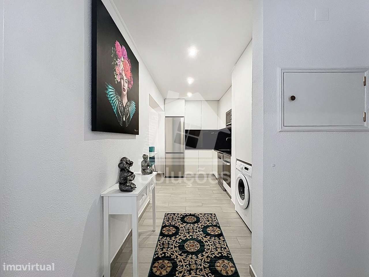 Apartamento T1 Renovado na 1º linha da Praia da Rocha - Grande imagem: 2/13