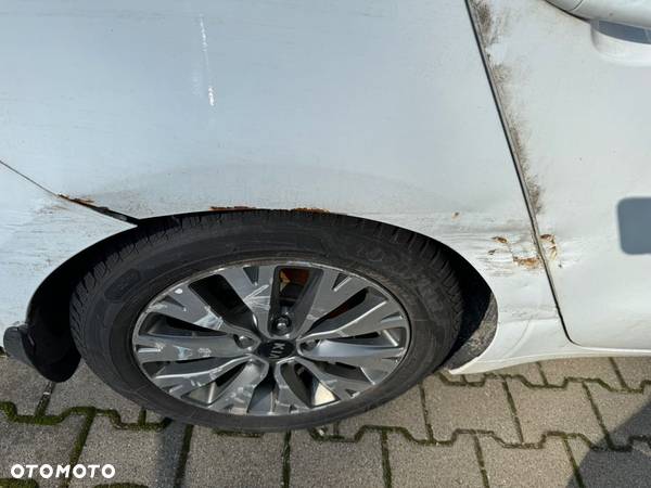 Kia Ceed Cee'd 1.6 CRDi L Business Line - 12