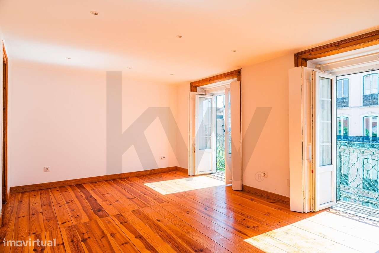 Vista de Ouro no Príncipe Real! Dois quartos e duas casas-de-banho com-8