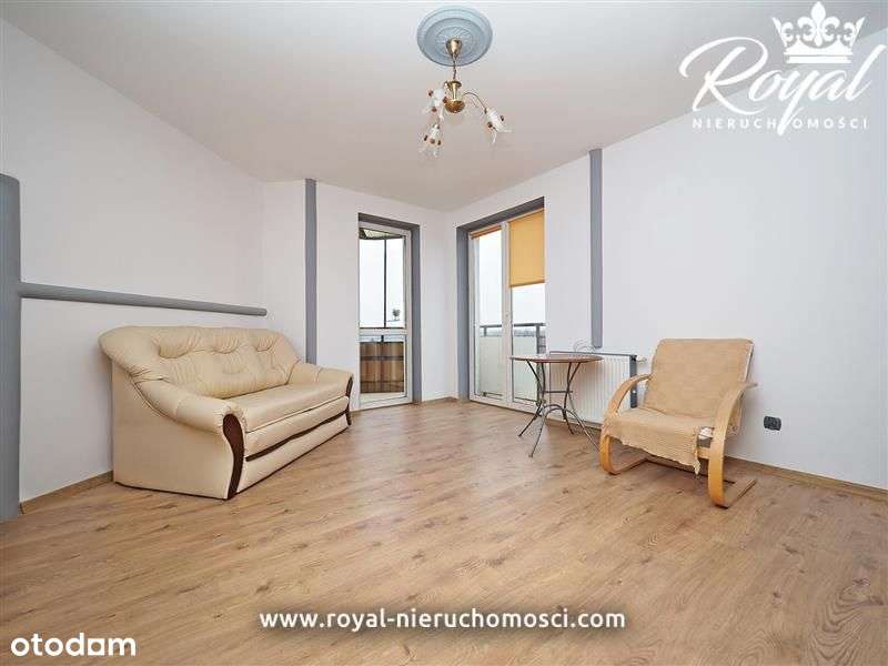 Duża kawalerka z komórką i m.postojowym ! - Pełny obrazek: 4/13