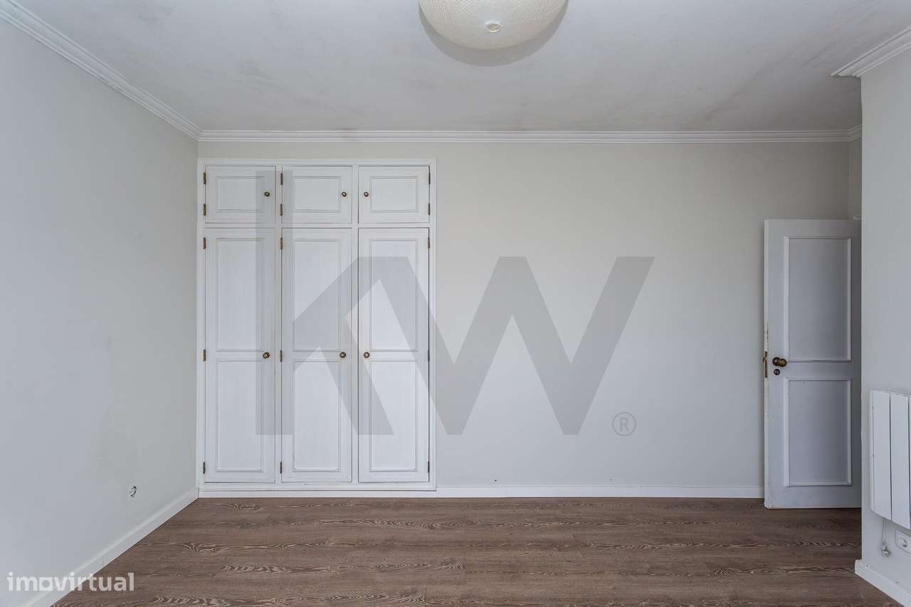 Andar de Moradia T2-18