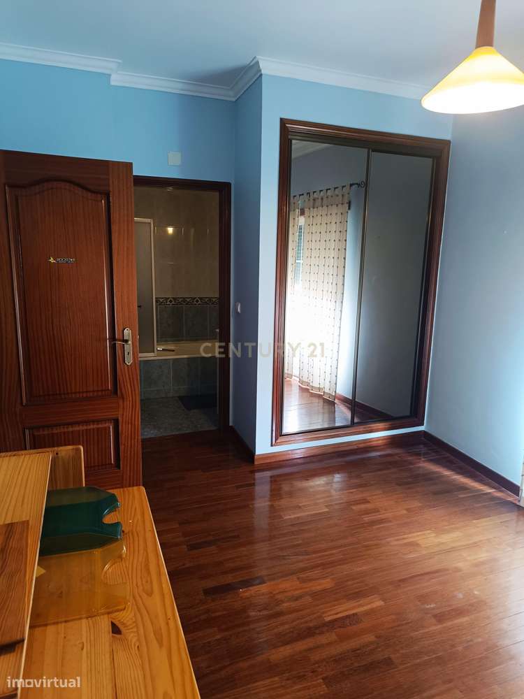 Apartamento T3 em Chamusca com Vista e Excelentes Acabamentos - Grande imagem: 3/10