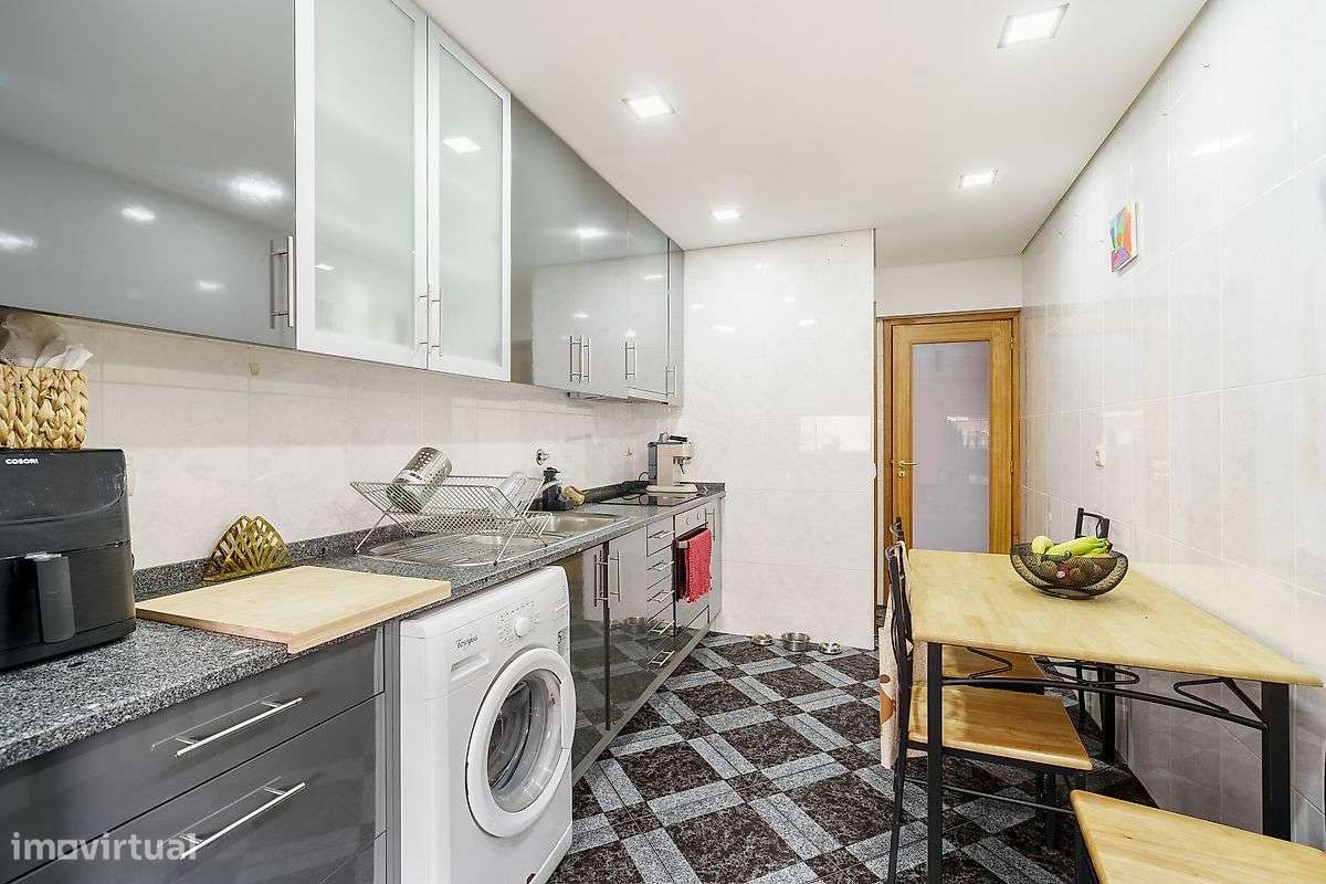 Apartamento T3 para venda em Braga - Grande imagem: 2/21