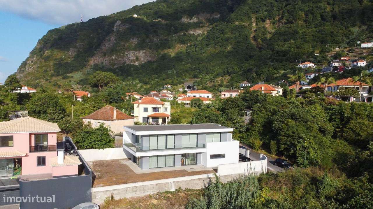 Moradia T3 moderna com vista deslumbrante para o mar - Grande imagem: 3/34