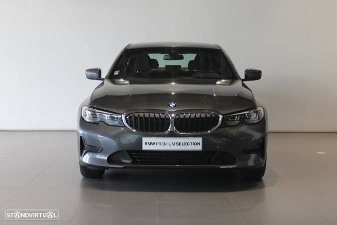 BMW 320 d Auto - 3