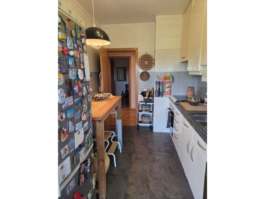 Excelente T3 no centro de Lisboa-10