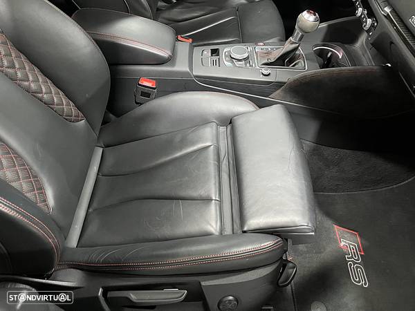 Audi RS3 Sportback 2.5 TFSI quattro S tronic - 24