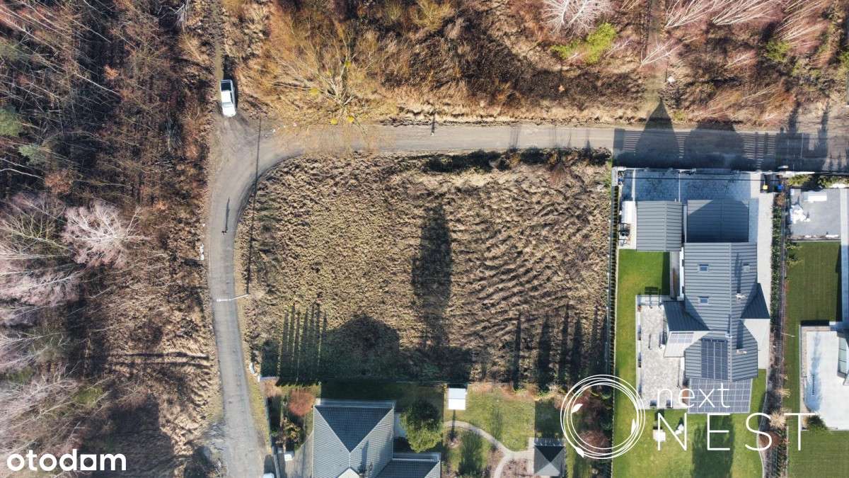 Piękna działka obok lasu-6