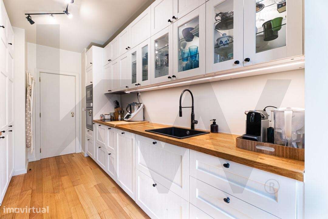 T2 Remodelado com 97 m2 e Garagem | Jardins da Arrábida-8