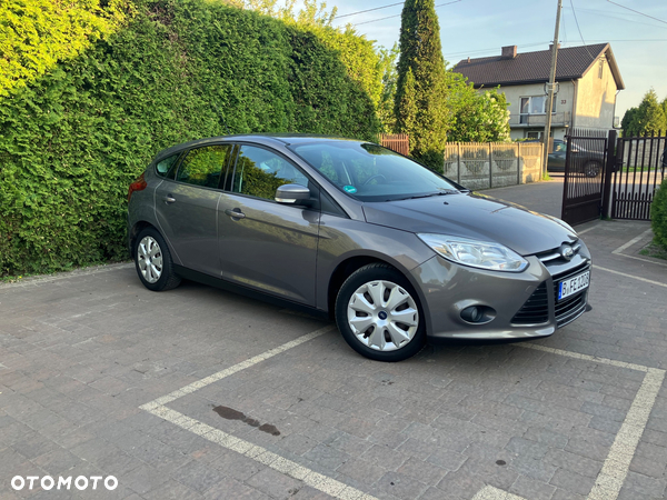 Ford Focus 1.6 FF Titanium - 3