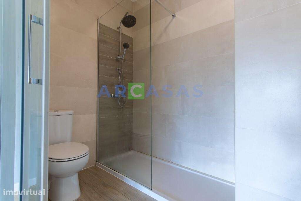 Andar moradia V3 com 2 garagens fechadas em São Cosme, Gondomar-19