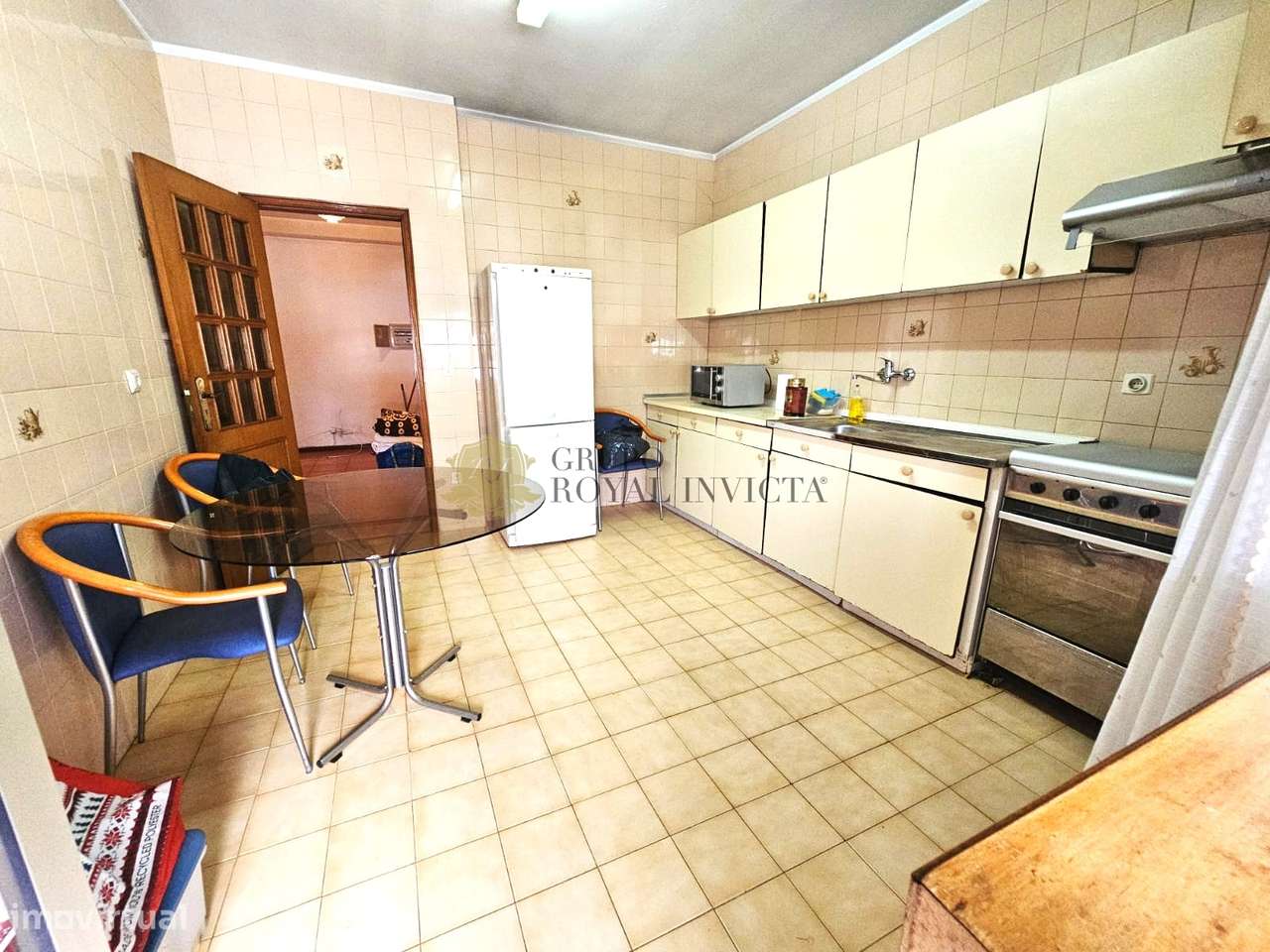 Apartamento T3 em Rio Tinto  com 3 frentes e lugar de garagem - Grande imagem: 2/25