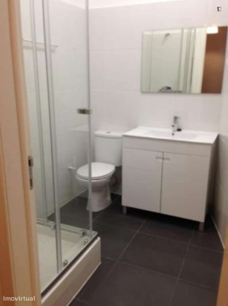 Quarto - localizado em Entrecampos Lisbon - Grande imagem: 5/10