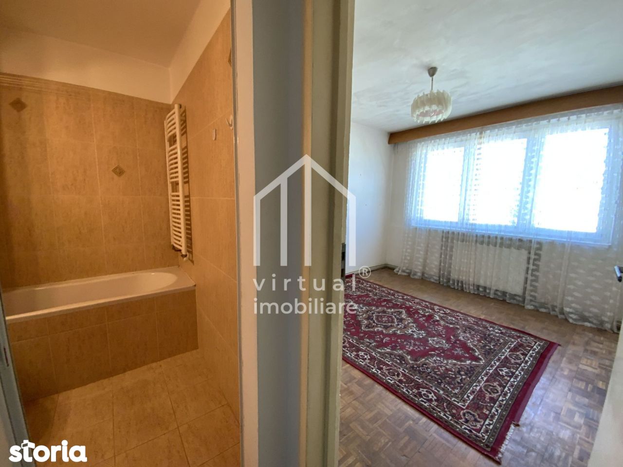 Apartament cu 3 camere si balcon, semidecomandat - Zona Vasile Milea