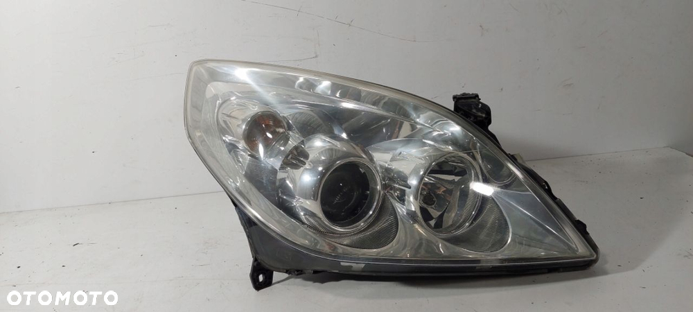 LAMPA PRAWY PRZÓD OPEL VECTRA C LIFT 05-08 EUROPA - 3