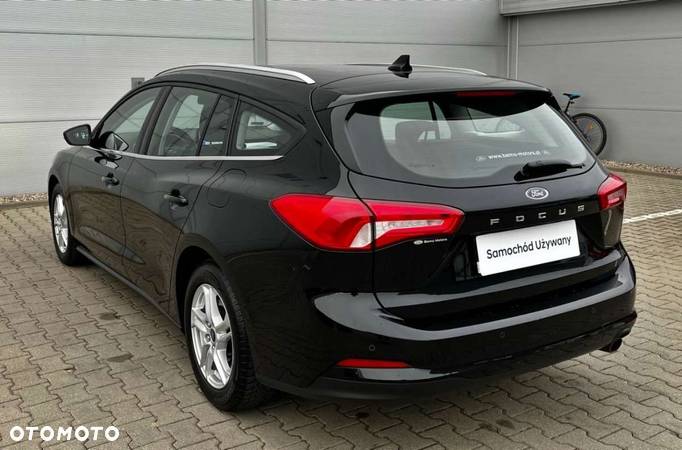 Ford Focus 1.0 EcoBoost Trend Edition - 12