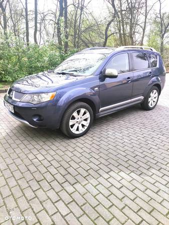 Mitsubishi Outlander 2.0 DID Instyle NAVI - 18