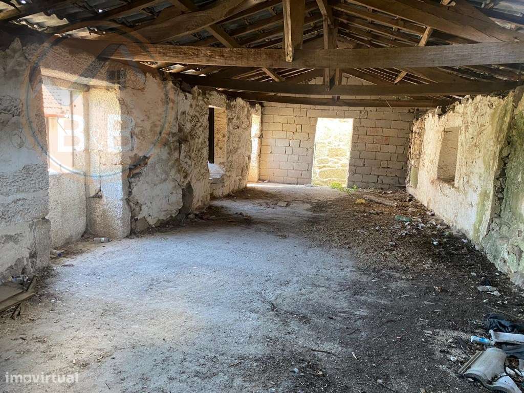 Casa Rústica em Pedra para Recuperar - Boadela, Pedraça | Cabeceira... - Grande imagem: 4/17