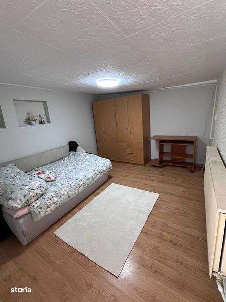 Inchiriez apartament cu o camera in zona centrala, la casa, 20-30mp - Imagine principală: 4/8