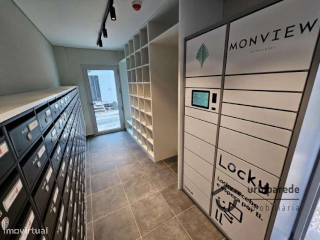 Apartamento T3 no condomínio Monview Miraflores-18