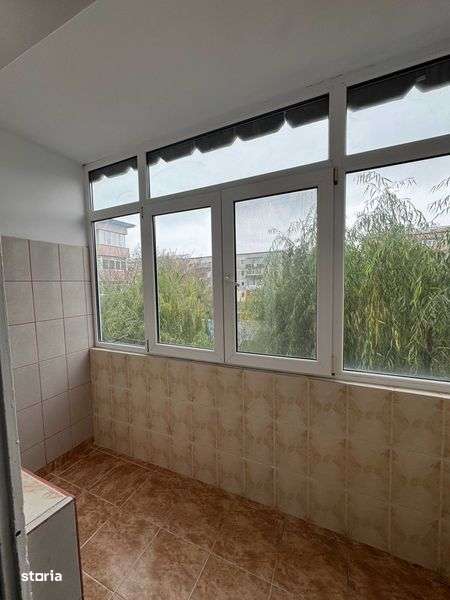 Garsoniera de vanzare - Imagine principală: 4/8